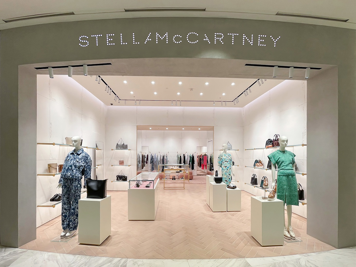 Stella McCartney Lotte World Tower